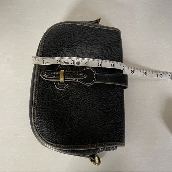 Dooney & Bourke- Vintage Black Leather Flap Crossbody Bag - Picture 9 of 11